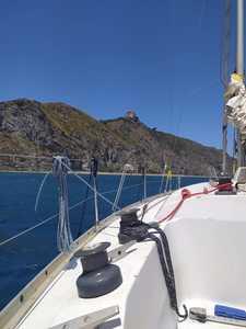 Una giornata in barca a vela, veleggiando nella costa Saracena.